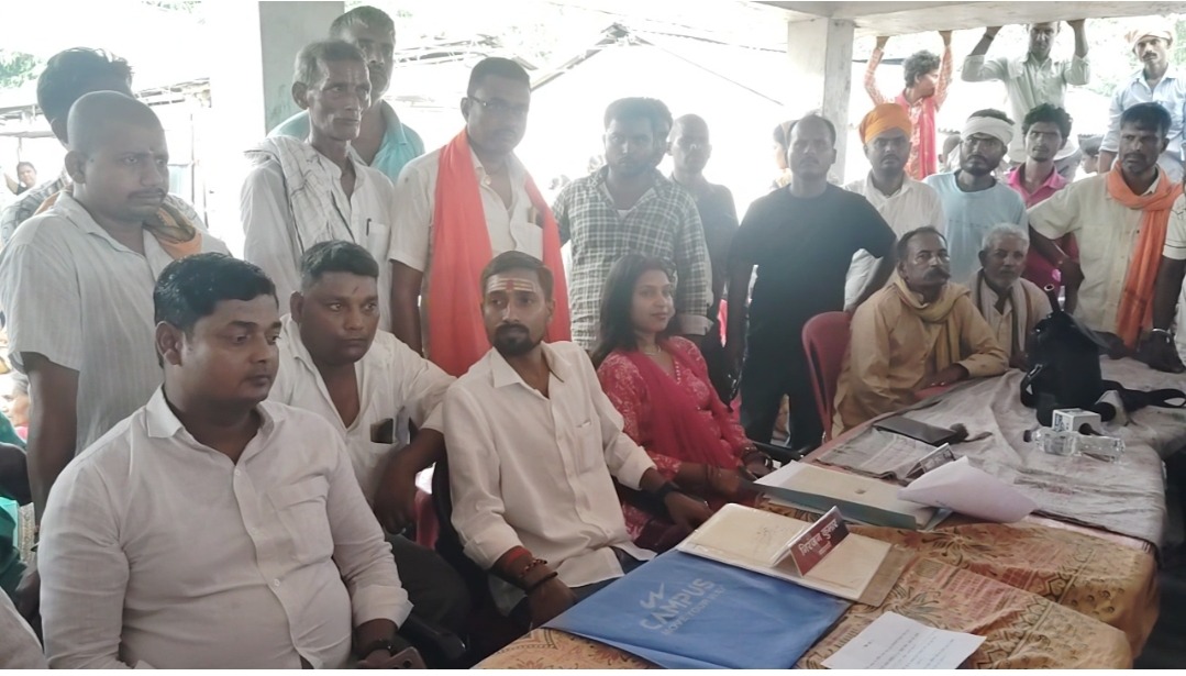 श्री कारू खिरहरी धार्मिक न्यास में नियुक्ति पर उठे सवाल, न्यासधारी ने वंश परंपरा और दस्तावेजों को बताया आधार
