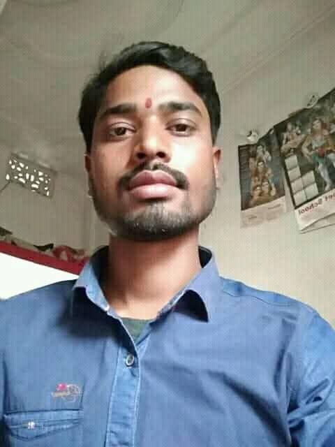 देवघर से लौट रहे सहरसा के युवक की बांका में चाकू मारकर हत्या, रेलवे पटरी किनारे मिला शव