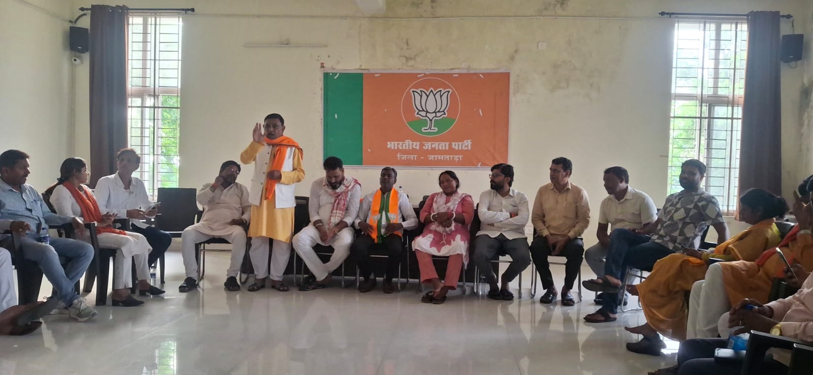 जामताड़ा में भाजपा की बैठक, 11 सितंबर के धरना-प्रदर्शन को लेकर बनी रणनीति; छात्र मुद्दे पर सरकार को घेरा