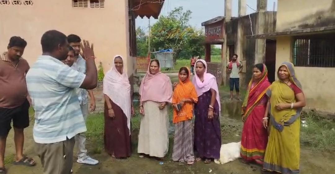 भागलपुर: नल-जल योजना बनी शोपीस, भवानीपुर वार्ड-3 में पानी के लिए तरस रहे ग्रामीण
