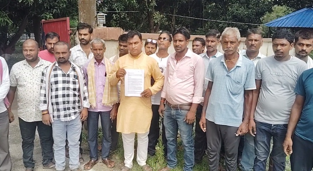 मक्का खरीद के नाम पर करोड़ों की धोखाधड़ी का आरोप, किसानों ने मांगी SIT जांच; 28 सवालों के साथ DIG को सौंपा प्रतिवेदन