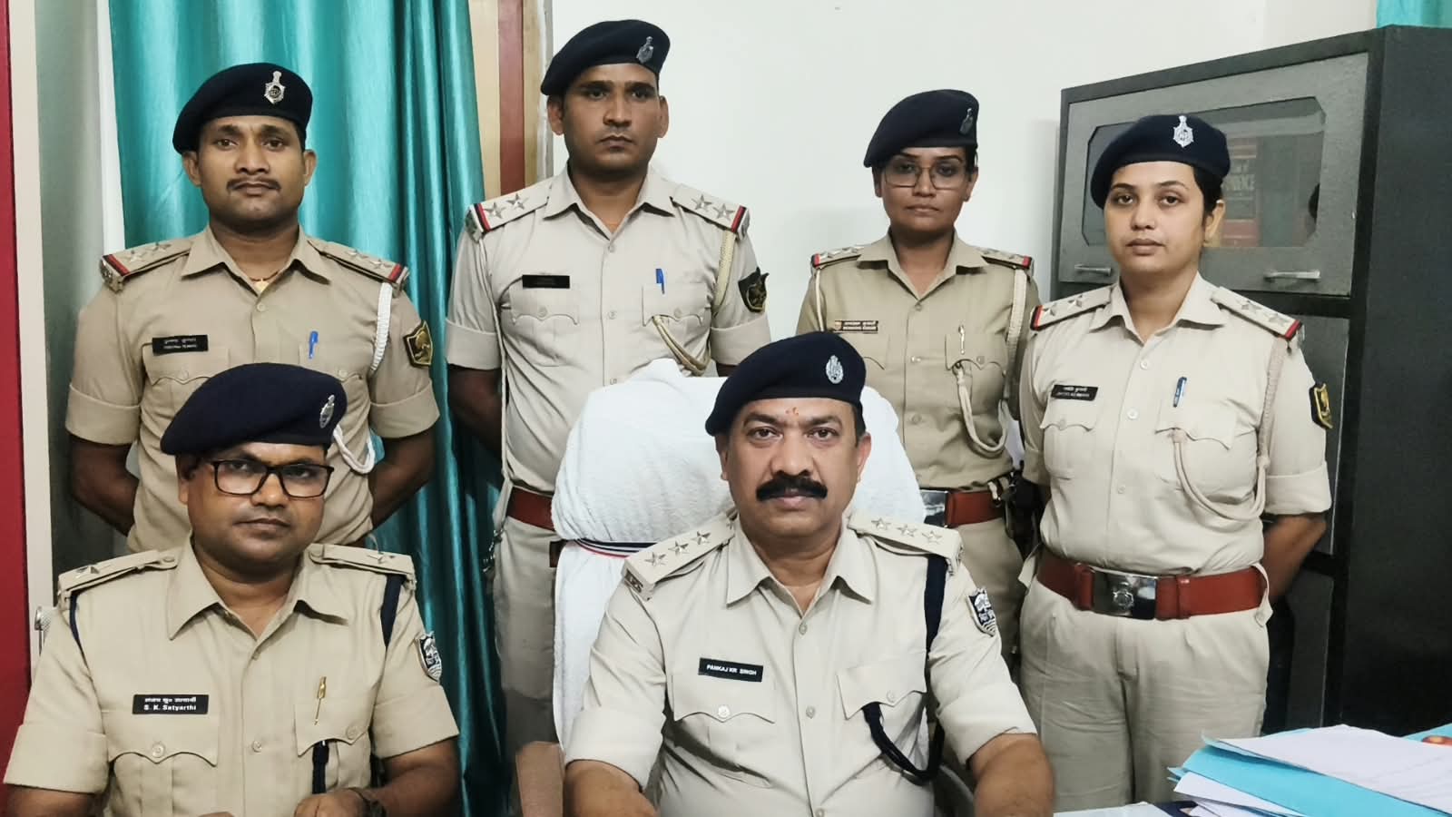 सहरसा में 891 लीटर कोडिनयुक्त कफ सिरप बरामद, दो कारोबारी गिरफ्तार
