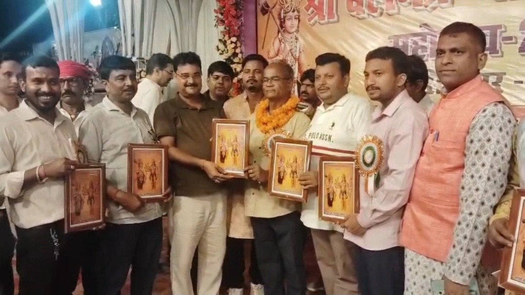 कलवार समाज का बलभद्र-सहस्त्रार्जुन पूजनोत्सव धूमधाम से आयोजित, सांस्कृतिक कार्यक्रम में बच्चों और कलाकारों ने दिखाई प्रतिभा