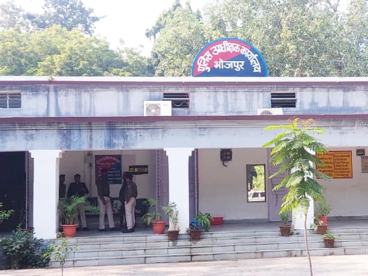 चलती ऑटो में छात्रा से छेड़खानी, कूदकर बचाई जान; आरोपी चालक गिरफ्तार