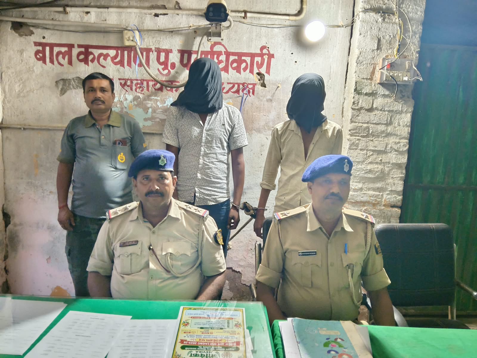समस्तीपुर में पुलिस को बड़ी सफलता, हथियार के साथ दो युवक गिरफ्तार