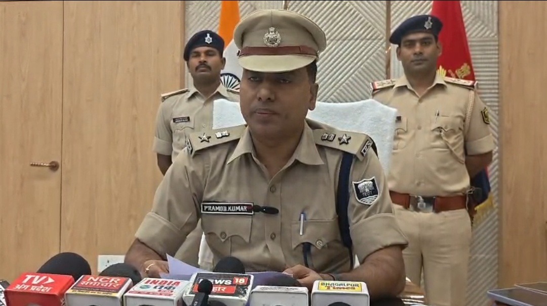 भागलपुर में 300 ग्राम स्मैक के साथ चार गिरफ्तार, पुलिस ने पीछा कर पकड़ी चार पहिया गाड़ी