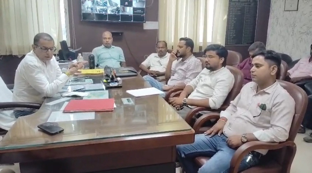 नगर निगम के 46 वार्डों में सफाई व्यवस्था होगी और प्रभावी, डोर-टू-डोर कचरा संग्रहण पर जोर