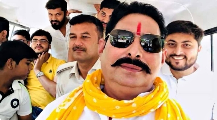 अनंत सिंह ने खोला मोर्चा, नीरज कुमार को समर्थन से इनकार; अनुज सिंह को दिया आशीर्वाद