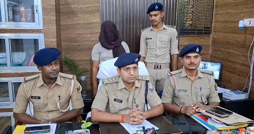 शाहकुंड में दुकान से 1.575 किलो गांजा बरामद, एक गिरफ्तार