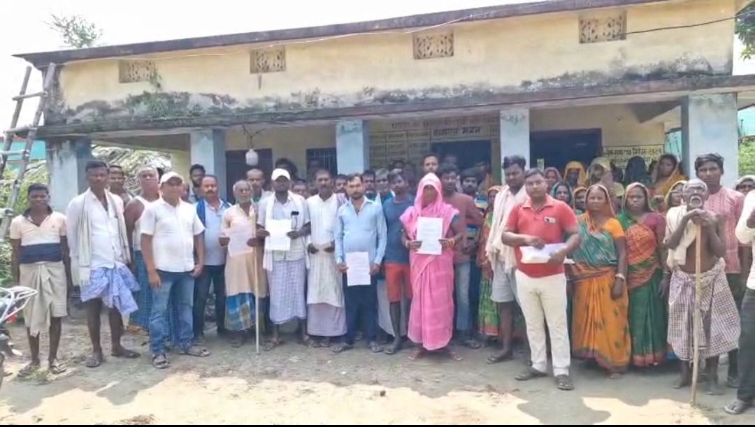 बकुनिया पंचायत में 15वीं वित्त की योजनाओं पर सवाल, ग्रामीणों ने लगाए वित्तीय अनियमितता के आरोप