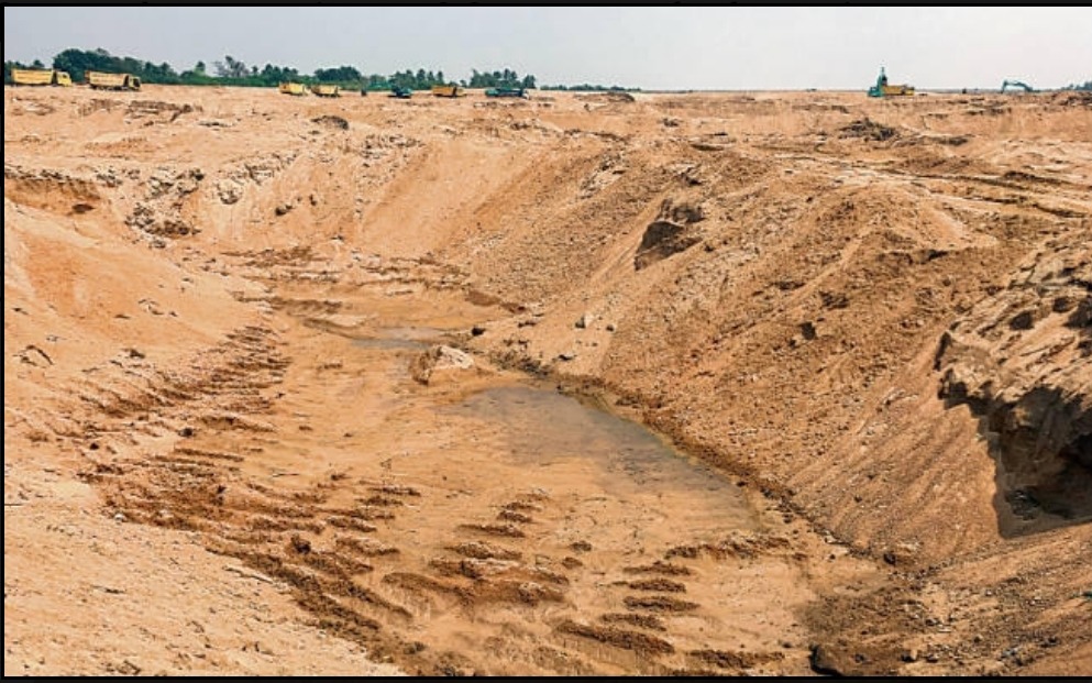 पलामू में चार बालू घाटों की नीलामी से सरकार को ₹26.58 करोड़ का राजस्व, बरवैया घाट पर लगी पांच गुना अधिक बोली