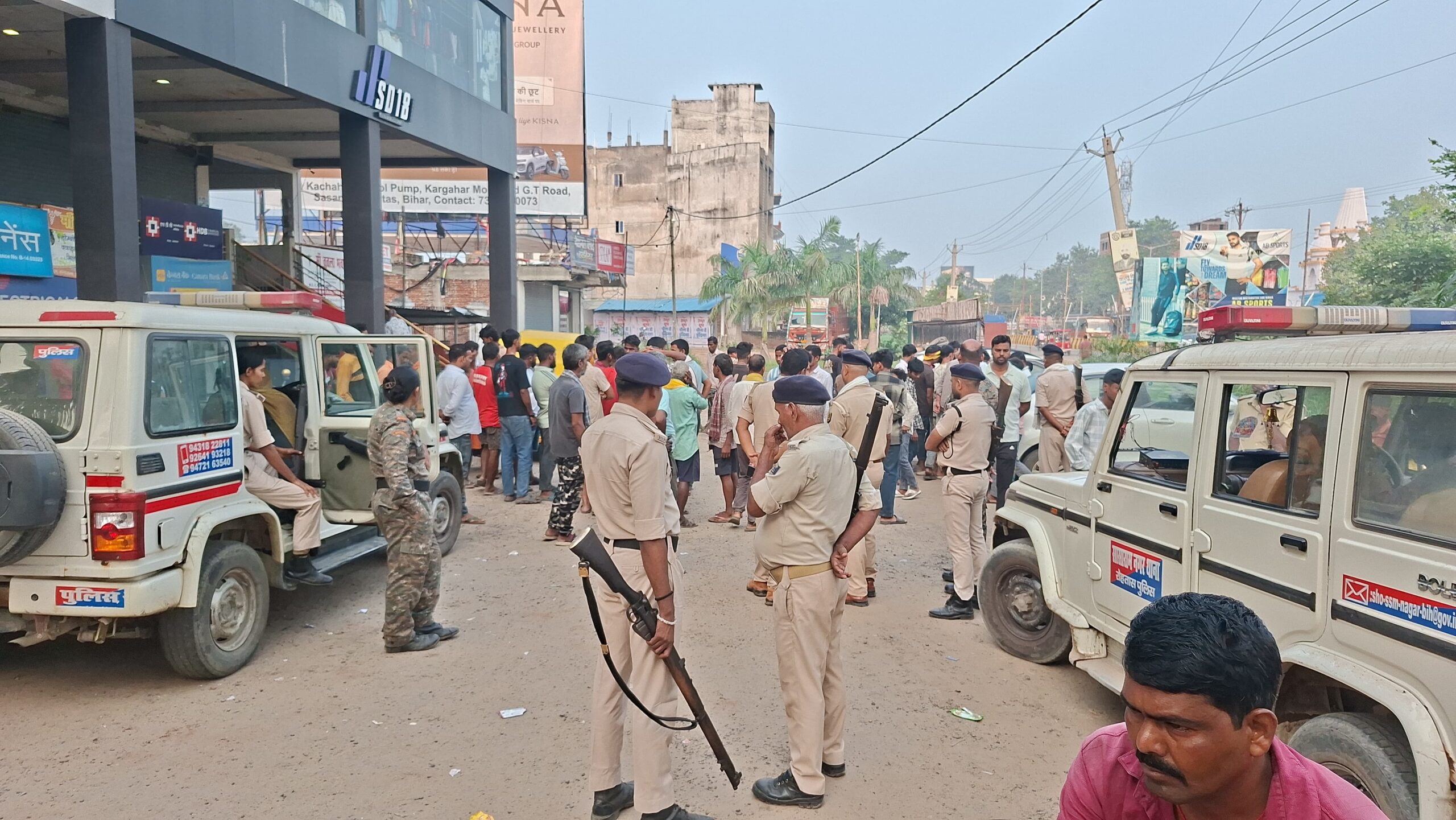 सासाराम में प्रसव के बाद जच्चा-बच्चा की मौत, परिजनों का हंगामा; दो घंटे तक सड़क जाम
