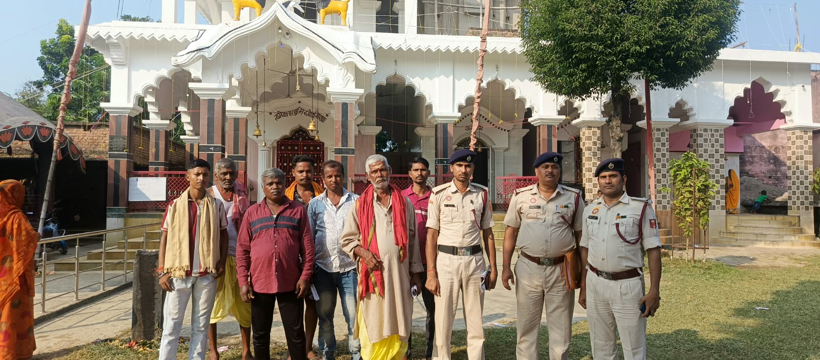 दुर्गा पूजा पंडालों का निरीक्षण, स्वयंसेवकों को अग्नि सुरक्षा का प्रशिक्षण