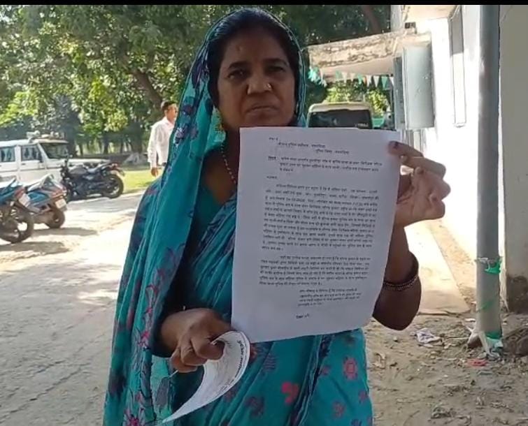 भागलपुर: नवगछिया में महिला ने एसआई पर लगाया गाली-गलौज और दुर्व्यवहार का आरोप, वीडियो वायरल; एसपी ने दिया जांच का आश्वासन