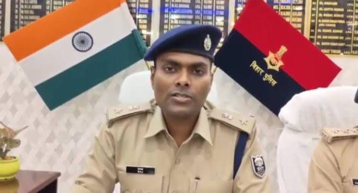 कोचस ज्वेलर्स लूटकांड में SP मिस्टर राज का एक्शन, ASI समेत तीन पुलिसकर्मी सस्पेंड
