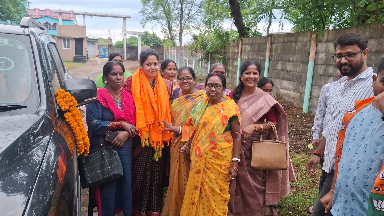 जामताड़ा पहुंचीं भाजपा महिला मोर्चा की प्रदेश अध्यक्ष डॉ. सीमा सिंह, जिला कार्यालय में हुआ भव्य स्वागत
