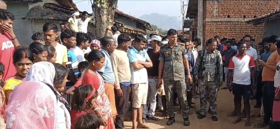 धनबाद में जमीन विवाद में भतीजे की हत्या का आरोप, चाचा समेत पांच लोगों पर लगा आरोप
