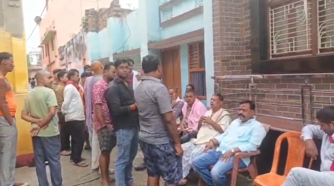 समस्तीपुर में ट्रक की ठोकर से दुकानदार की मौत, पांच मासूम बच्चों के सिर से उठा पिता का साया